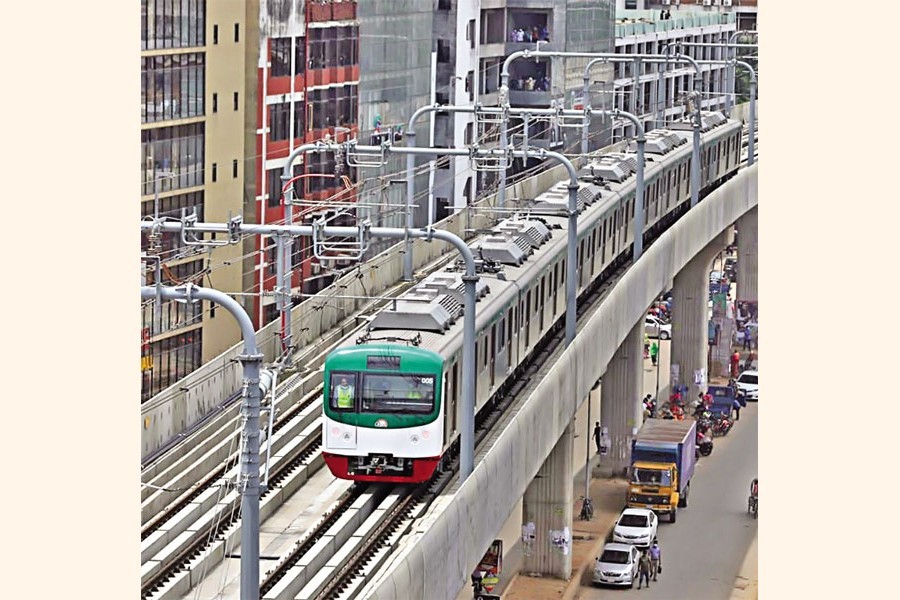 Metro rail set for launch sans certification of standard