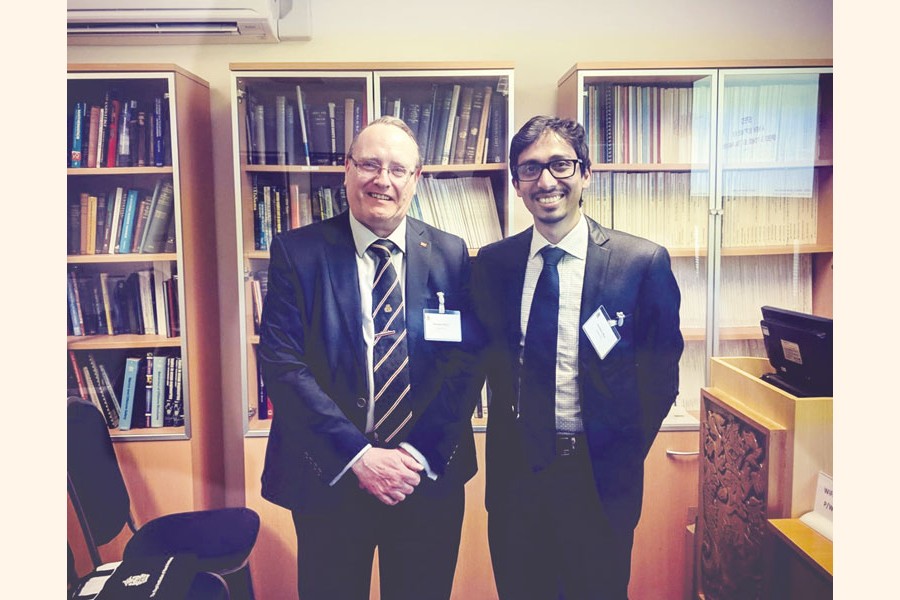 Amitavo Chowdhury (right) with Dr Stephen Payne, renowned industry expert in his field and Chief Naval Architect of Queen Marry II, a luxurious cruise ship during the conference of Design and Operation of passenger ships in London, UK in 2019