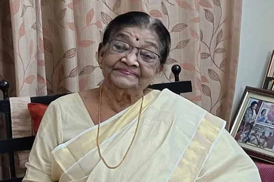 Indian Rabindra Sangeet singer Sumitra Sen dies