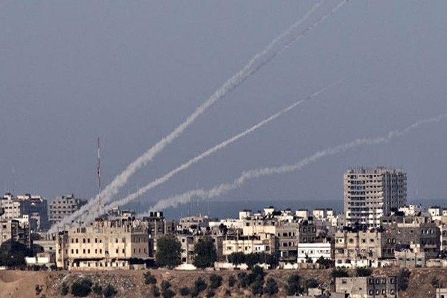 Gaza rocket hits southern Israel