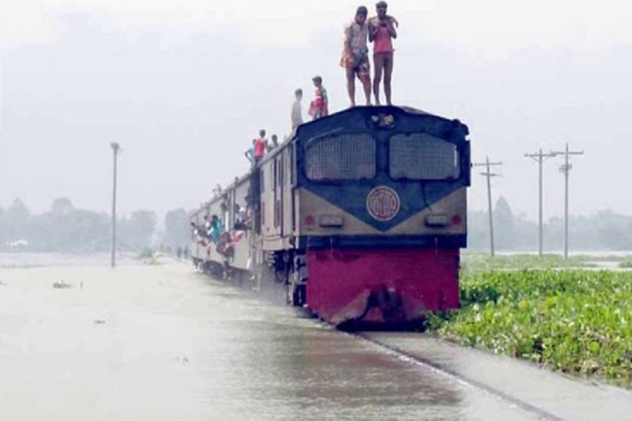 Dhaka-northern region rail link snapped