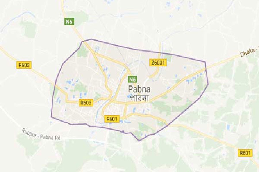 Five die as two buses collide in Pabna