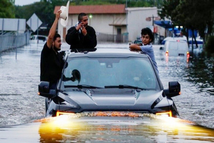 Unprecedented floods hit Texas