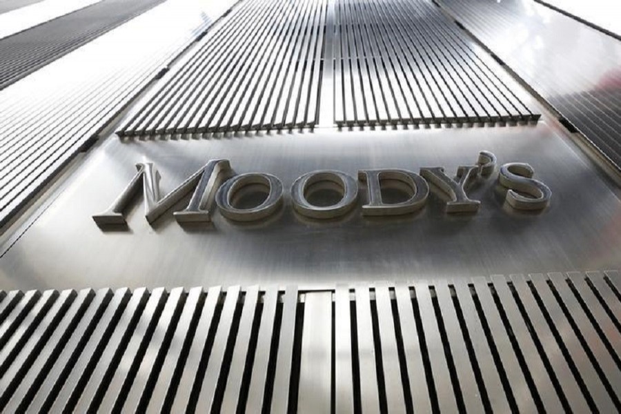A Moody's sign on the 7 World Trade Center tower is photographed in New York August 2, 2011. Reuters