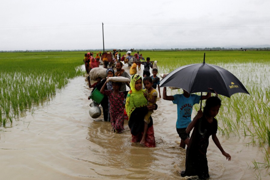 UN suspends food aid to refugees in Myanmar