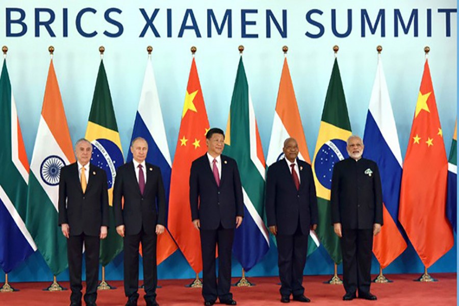 (From left to right) Brazil's President Michel Temer, Russian President Vladimir Putin, Chinese President Xi Jinping, South Africa's President Jacob Zuma and Indian PM Narendra Modi. - Collected