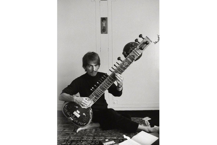 George Harrison's sitar sold for $62,500