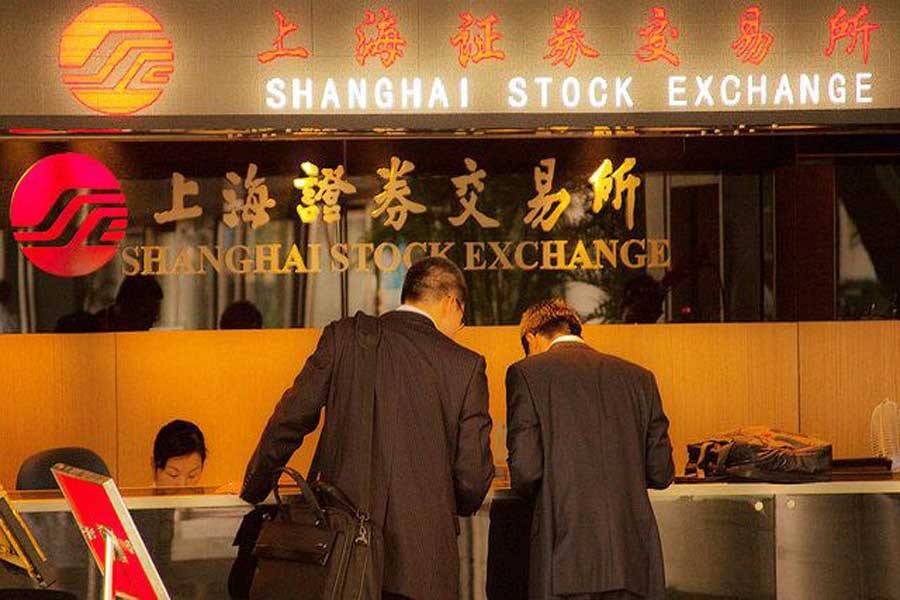 China stocks rise on SOE reform hopes
