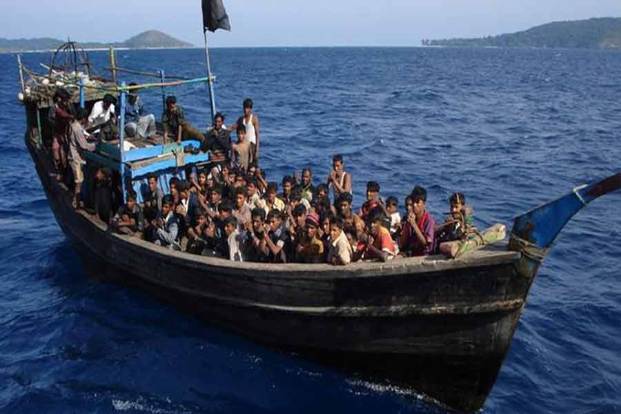Many feared drowned as Rohingya-packed boat sinks in Teknaf