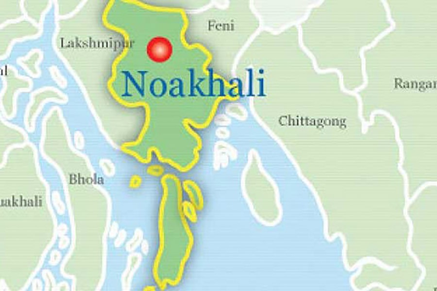 BNP men clash with cops in Noakhali