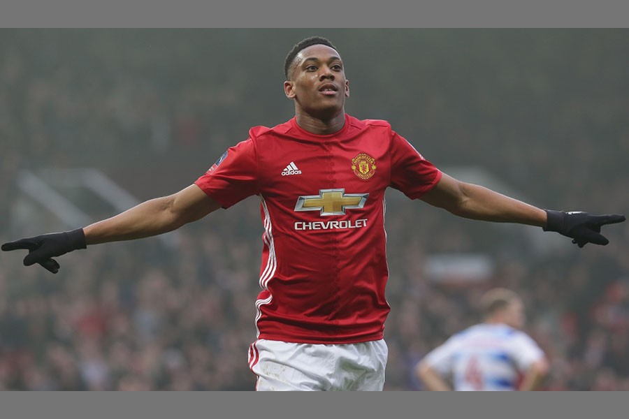 Barca scout Man Utd’s Martial