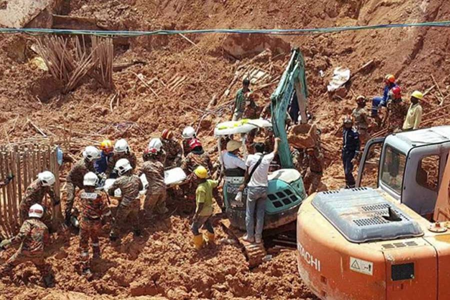 More Bangladeshi found as landslide toll rises