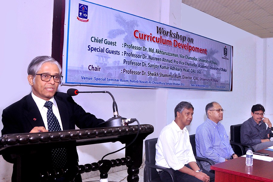 DU organises workshop on curriculum development