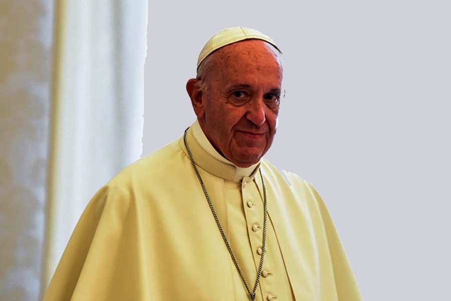 Pope to meet Myanmar army chief