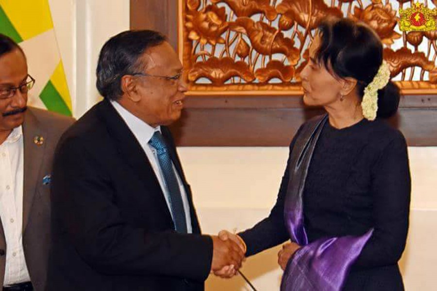 Bangladesh, Myanmar discuss trade under BCIM