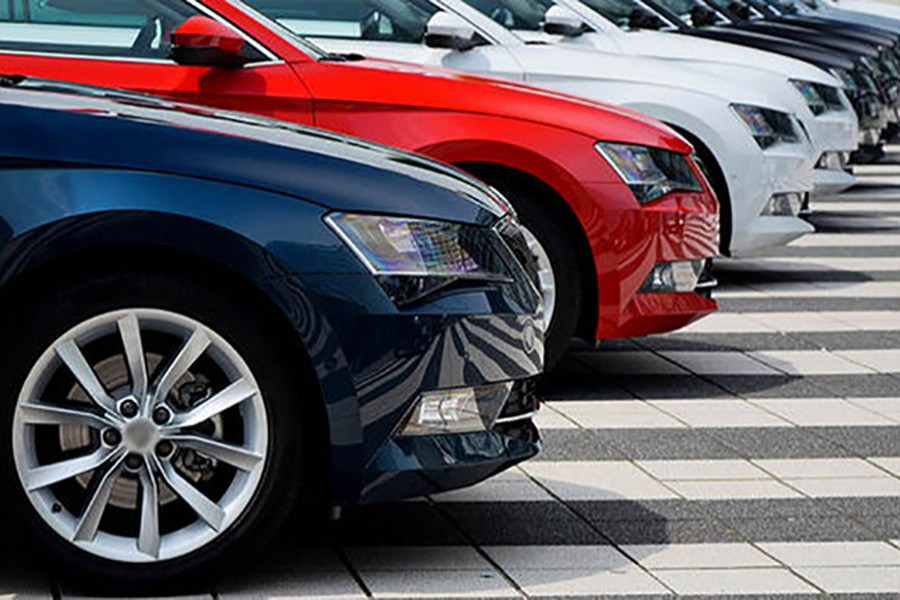 UK new car sales plunge again