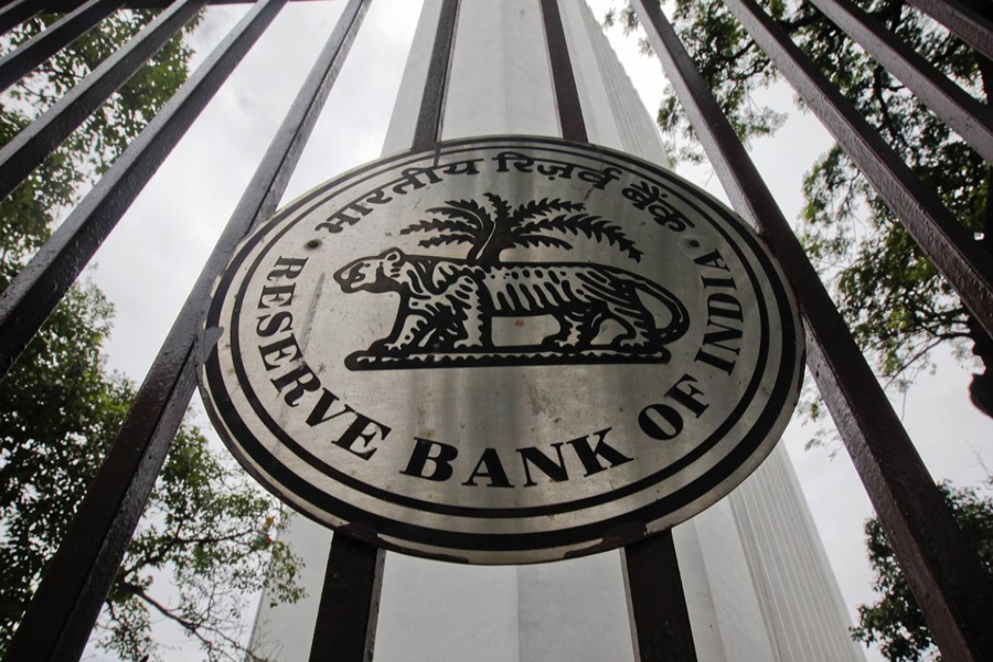 Indian central bank holds rates, eyes inflation, rebounding growth