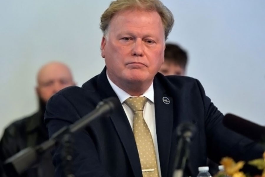 Kentucky State Republican Dan Johnson addresses allegations that he sexually abused a teenager after a New Year's party in 2013. (AP photo)