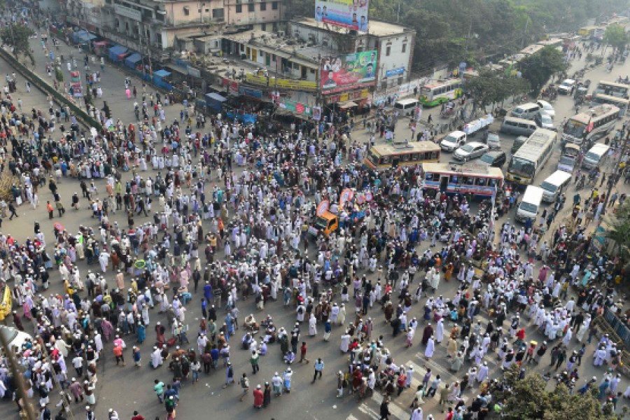 Ban on street rallies on Dhaka streets