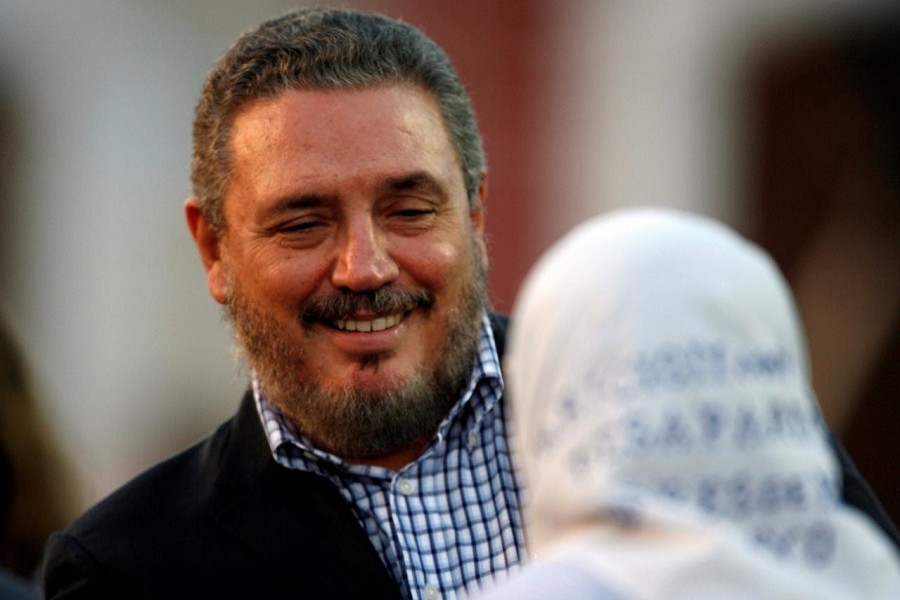 Fidel Castro Diaz-Balart, son of Cuba's President Fidel Castro, talks to Argentine human right activist and member of the Mothers of the Plaza de Mayo group Hebe de Bonafini during the inauguration of the International Book Fair in Havana February 8, 2007. Reuters/File Photo