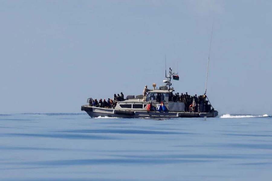 Ninety feared dead in boat capsize off Libya coast