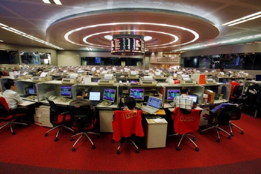 A general view of the reduced size of the trading hall at the Hong Kong Stock Exchange in Hong Kong, China November 6, 2013. Reuters/File Photo