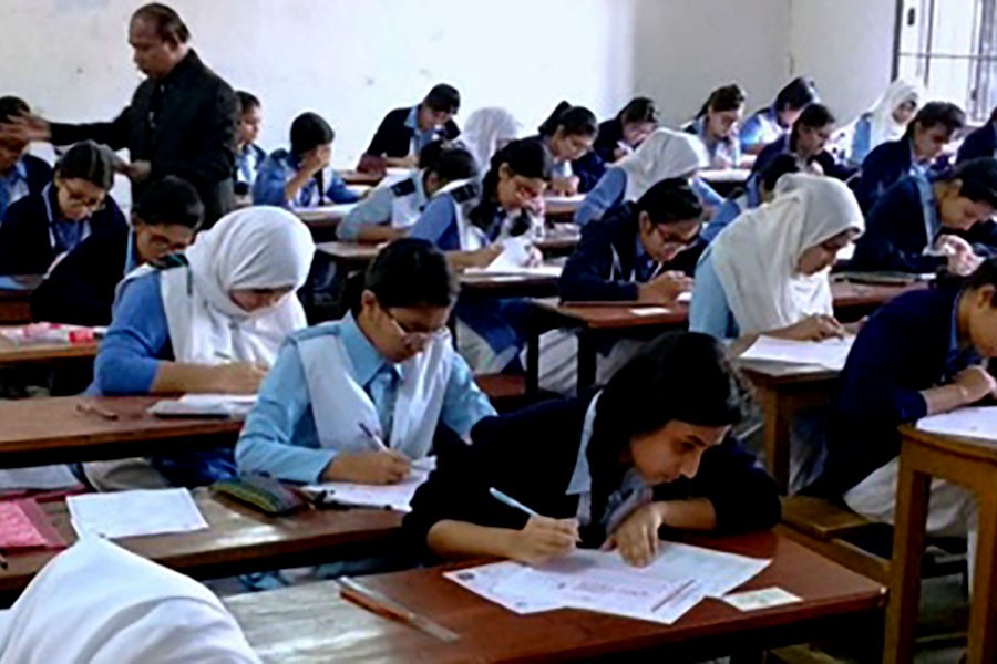 Govt plans SSC exams in new method from next year