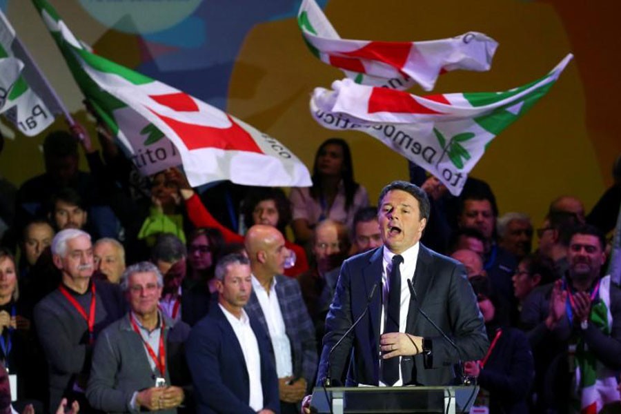 Democratic Party (PD) leader Matteo Renzi speaks during the final rally ahead of the March 4 elections in Florence, Italy, March 2, 2018. Reuters.
