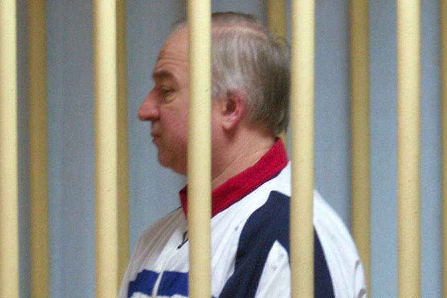 Sergei Skripal stands behind bars in a courtroom in Moscow in August 2006. Photo Credit: TASS.