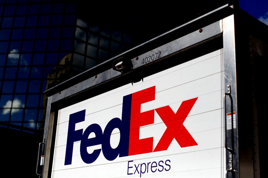 Package explodes at FedEx facility in Texas
