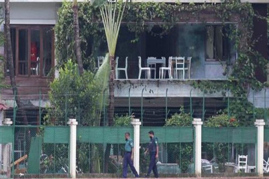 Holey Artisan attack: ‘Arms supplier’ held in Bogra