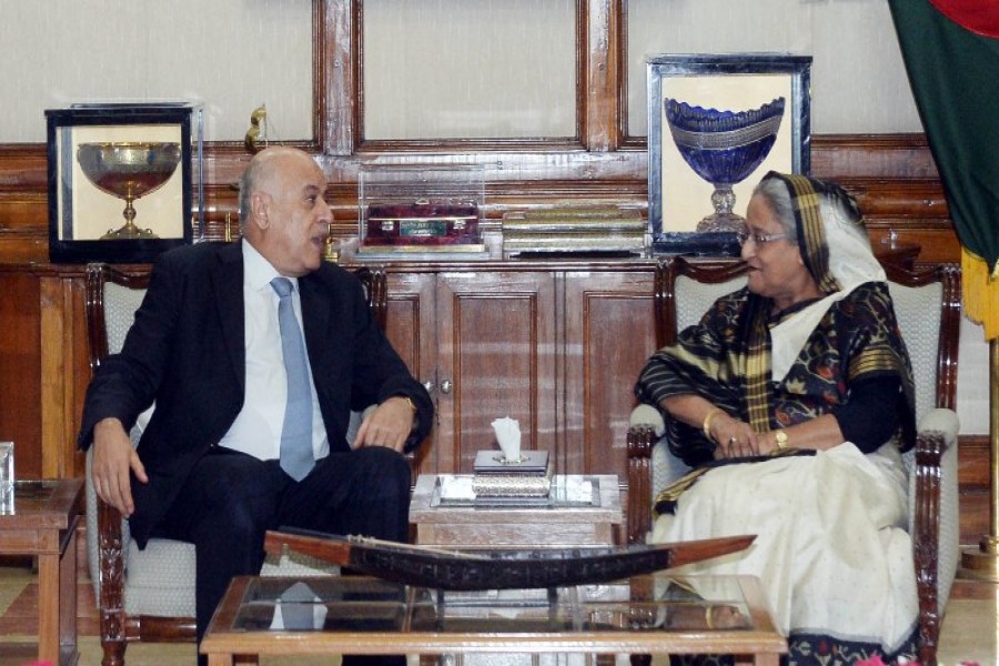 Secretary General of Fatah Movement and President of Palestine Football Association and Olympic Committee General Jibril Rajoub calls on Prime Minister Sheikh at her official residence Ganobhaban in Dhaka on Sunday. Photo: PID