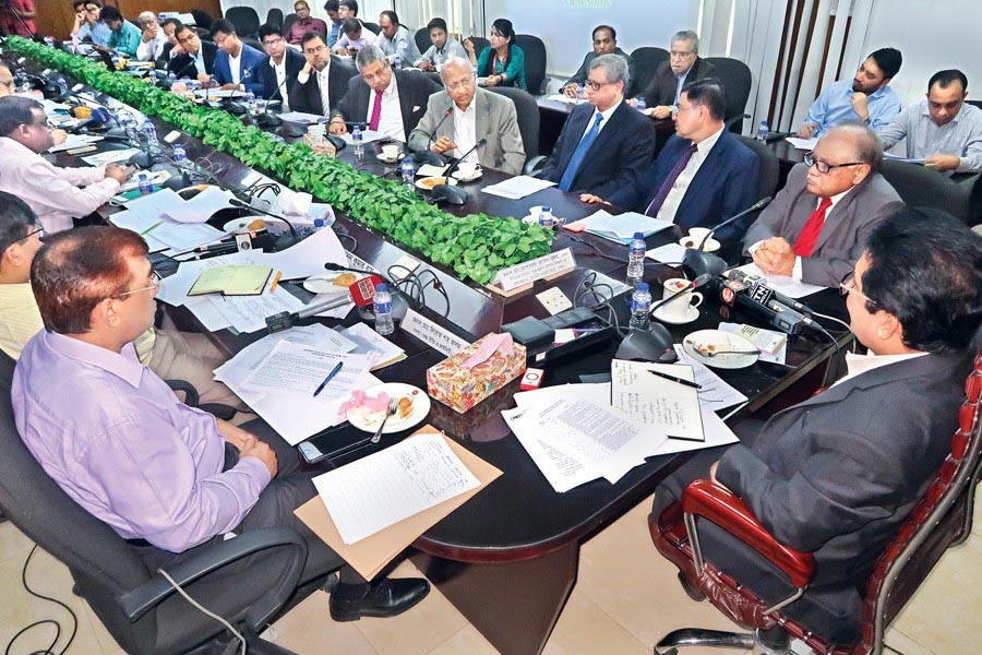 Metropolitan Chamber of Commerce and Industry, Dhaka (MCCI) leader M. Anis Ud Dowla speaking at a pre-budget discussion with the National Board of Revenue (NBR) at the NBR office on Sunday — FE photo