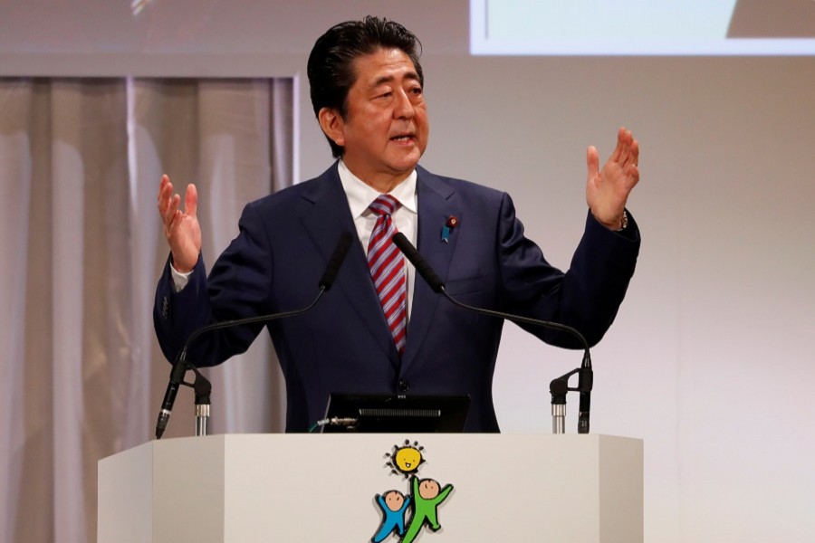 Japan’s Prime Minister Shinzo Abe, who is also ruling Liberal Democratic Party (LDP) leader, delivers a speech during the LDP annual party convention in Tokyo, Japan March 25, 2018. Reuters/Files