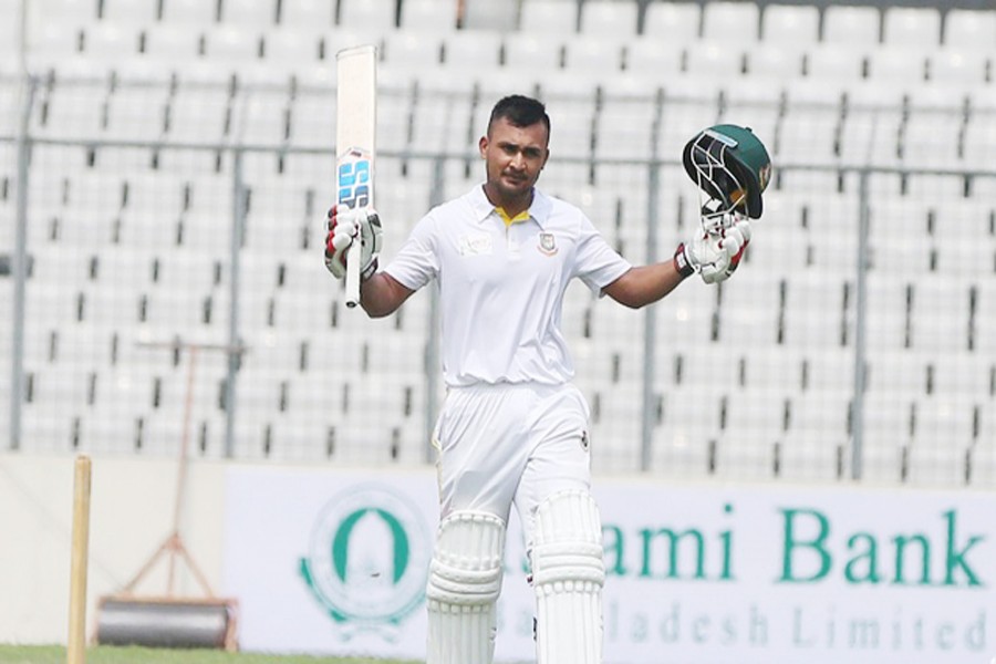 Bangladesh Cricket Board (BCB) North Zone's batsman Ariful Haque celebrating after hitting a century against Islami Bank East Zone after the 2nd day's play in the four-day BCL match at Sher-e-Bangla National Cricket Stadium at Mirpur in the city on Wednesday 	— bdnews24.com