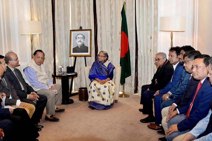 Prime Minister Sheikh Hasina holds meeting with expatriate Awami League leaders at her hotel suite in London of the United Kingdom on Sunday. -Focus Bangla Photo