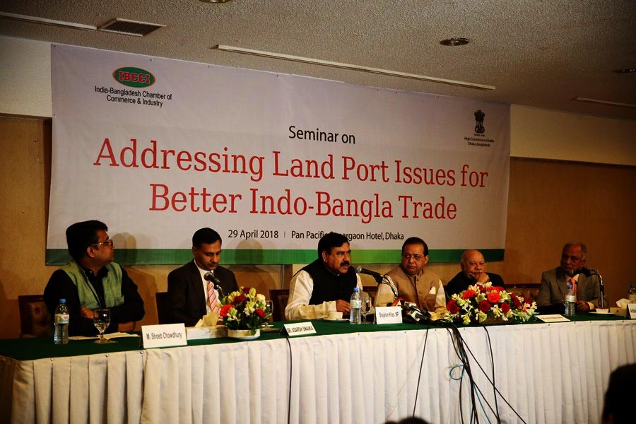Shipping Minister Shajahan Khan speakng at a seminar on ‘Addressing Land Port Issue for Better Indo-Bangla Trade’ in the capital on Sunday — FE photo