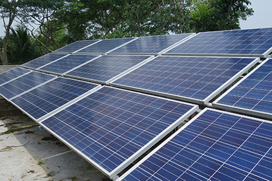 Solar power improves livelihood of char people