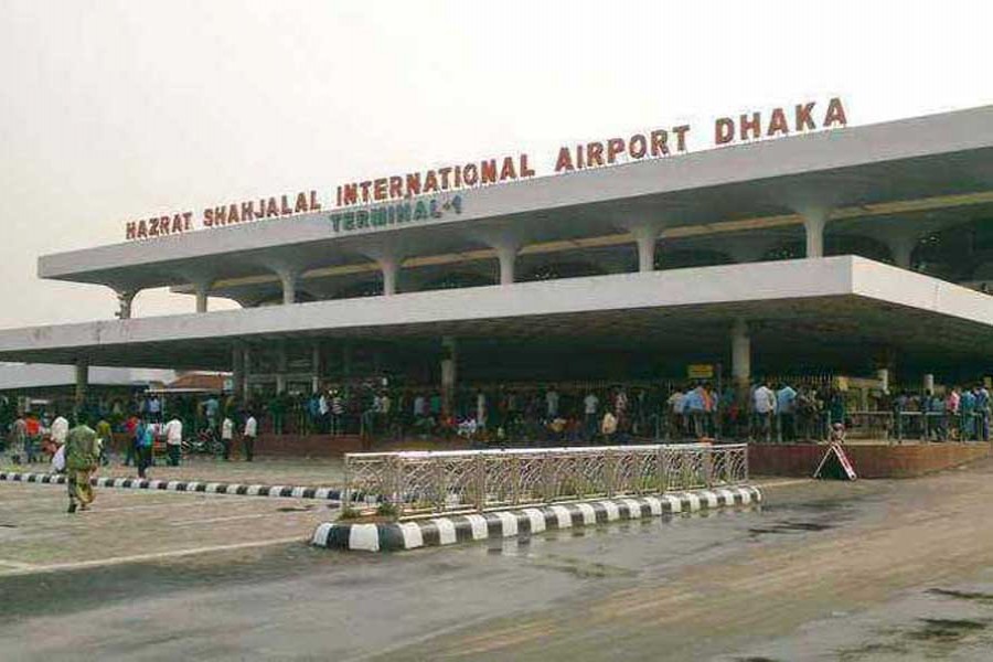 Two int’l flights miss arrival schedule at Dhaka airport
