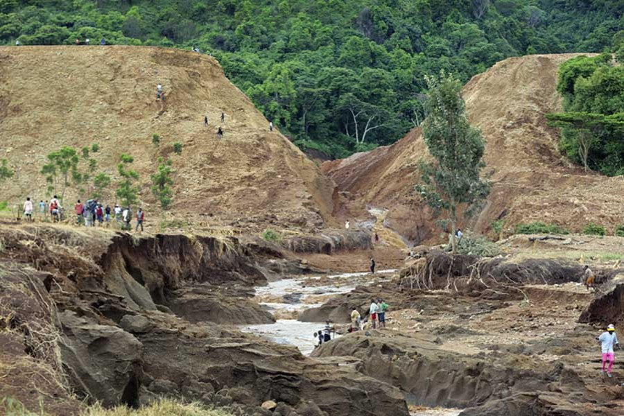 Kenyan dam built illegally, says water authority