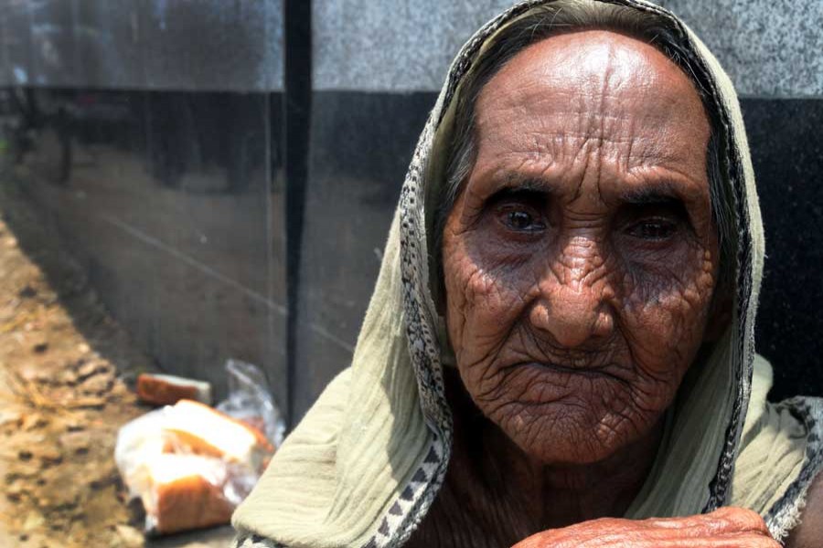 Social protection coverage in Bangladesh is well above India but far less lower than the average in Asia and the Pacific. Photo: UNDP