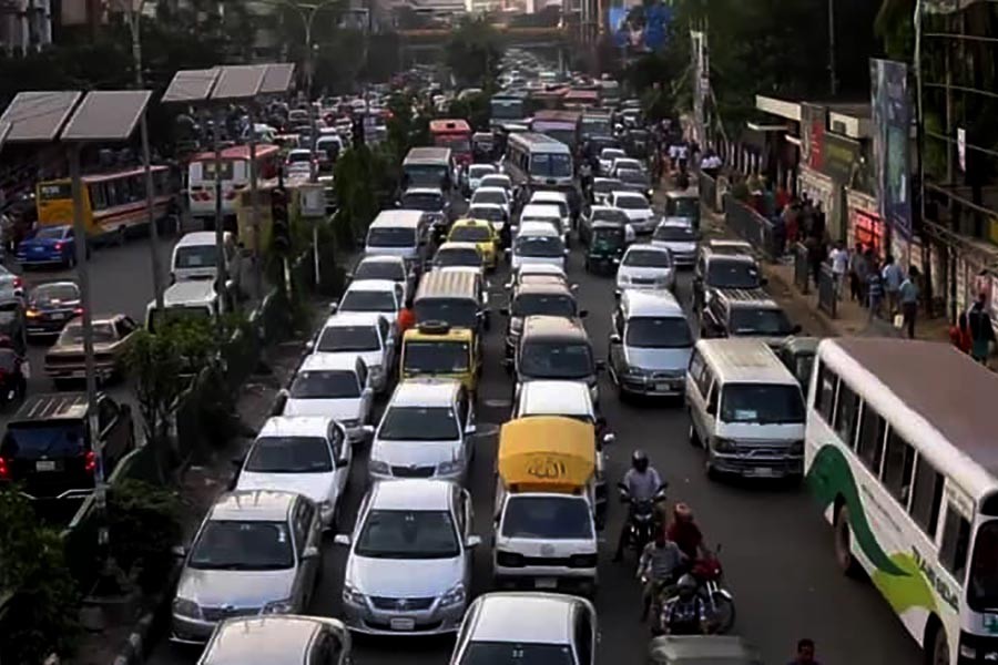 'Traffic congestion in Dhaka causes Tk 370b annual loss'