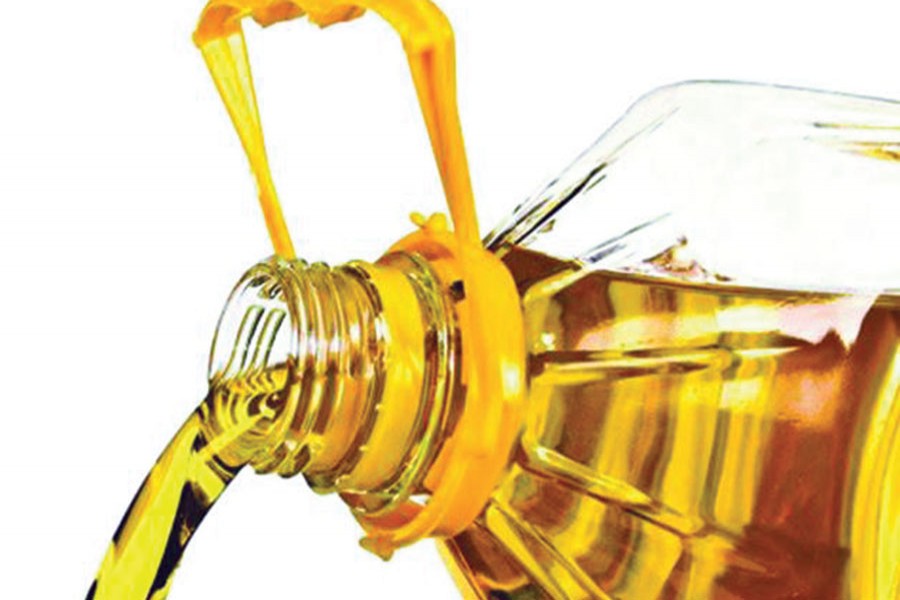 Edible oil prices up in city