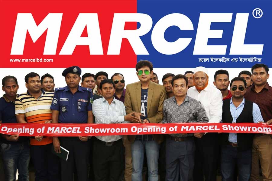 Marcel Brand Ambassador & famous film actor Amin Khan inaugurating the Exclusive Marcel showroom Royal Electric & Electronics