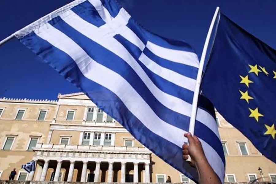 Greece hails 'historic' Eurozone debt relief deal