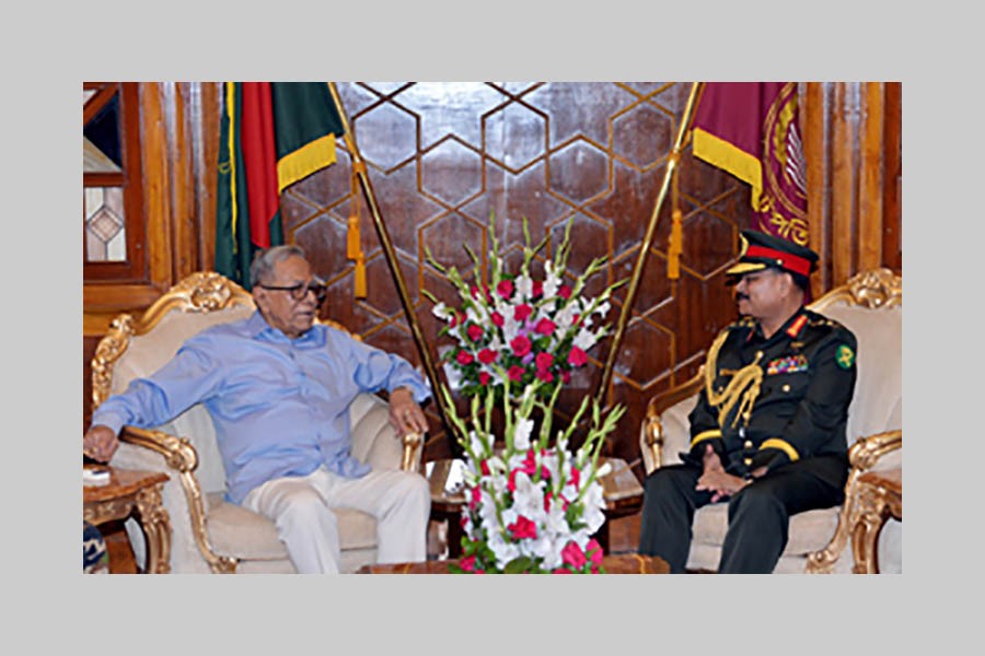 New army chief meets President