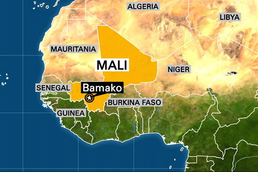 Two French soldiers die in Mali car bomb attack