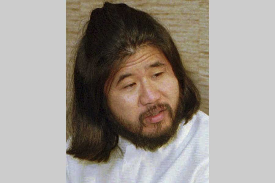 Japan cult leader, followers executed over deadly subway attack