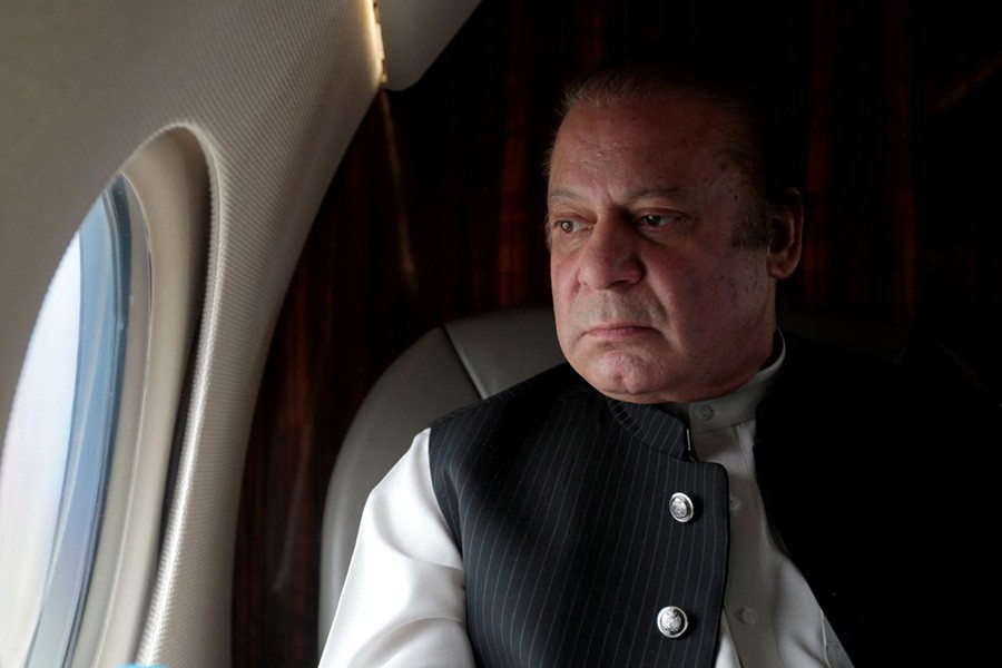 Nawaz Sharif gets 10 years in jail for corruption