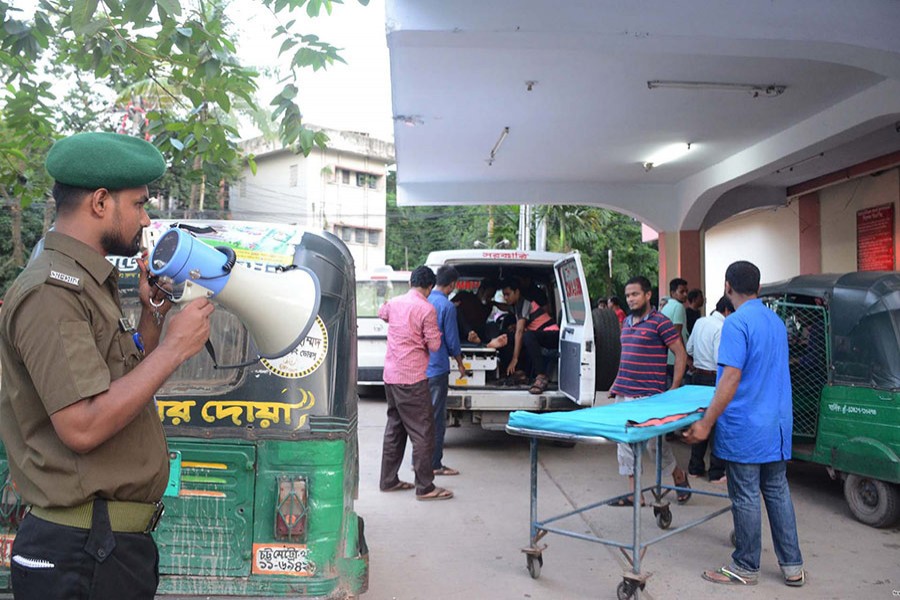 Private hospital owners in Chattogram called the strike on Sunday protesting a raid by RAB mobile court at Max Hospital - Focus Bangla photo